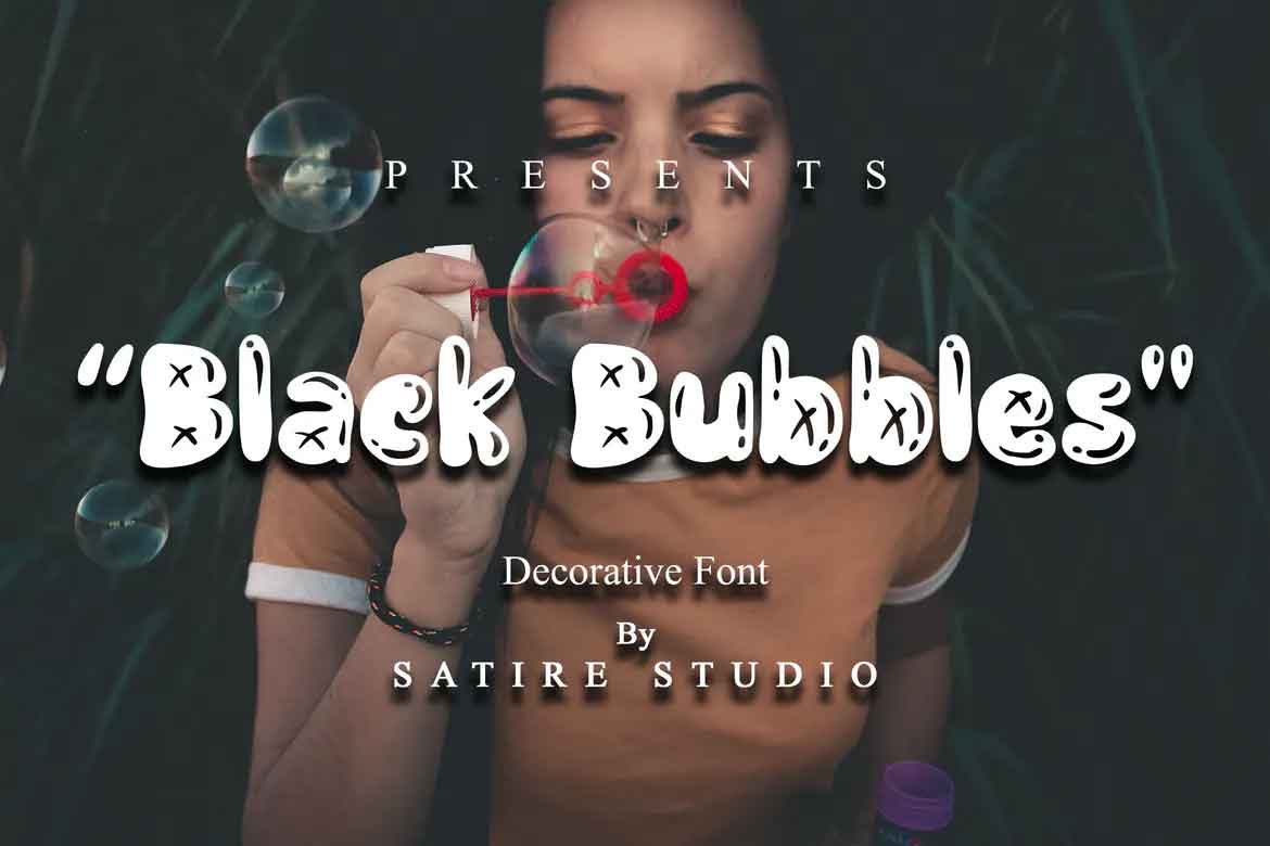 Black Bubbles Decorative Font