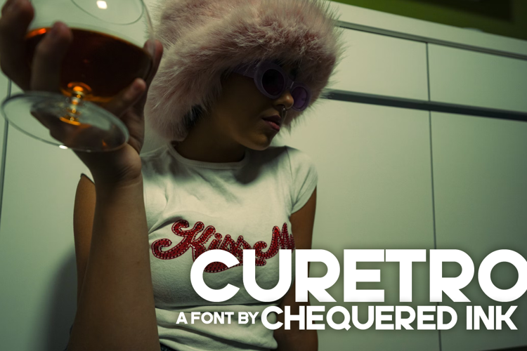 Curetro Font